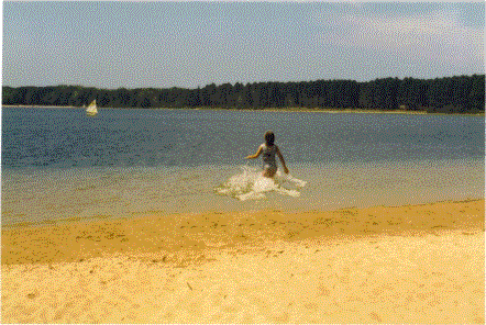 runningbeachsmall.gif